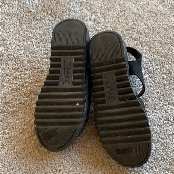 Zante Sandals - Picture 4 of 5